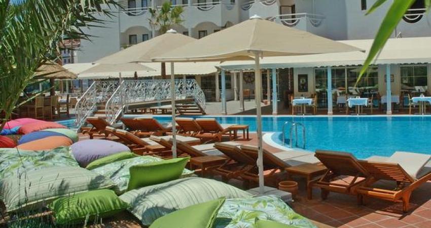HAWAii HOTEL MARMARIS