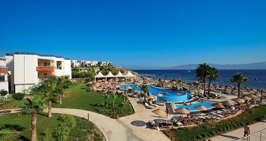 ARMONiA HOLiDAY ViLLAGE  & SPA
