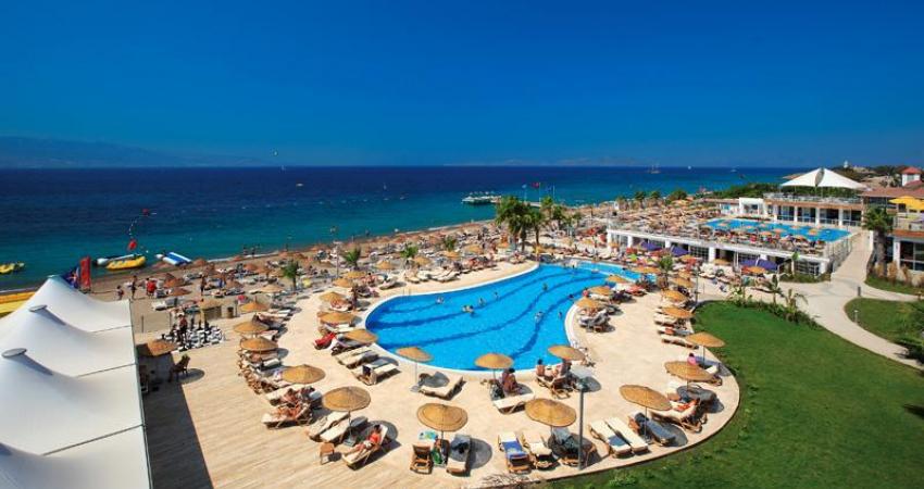 ARMONiA HOLiDAY ViLLAGE  & SPA