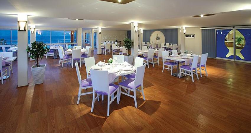 ARMONiA HOLiDAY ViLLAGE  & SPA