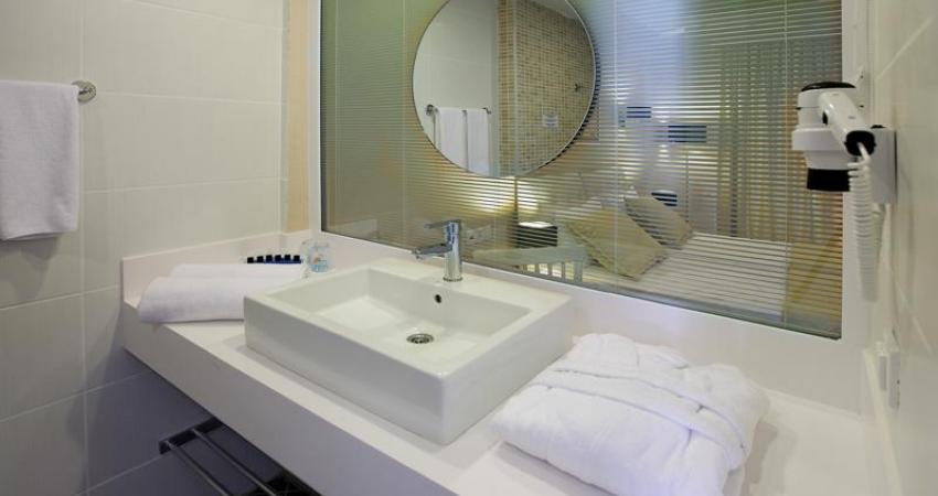 ARMONiA HOLiDAY ViLLAGE  & SPA