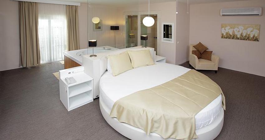 ARMONiA HOLiDAY ViLLAGE  & SPA
