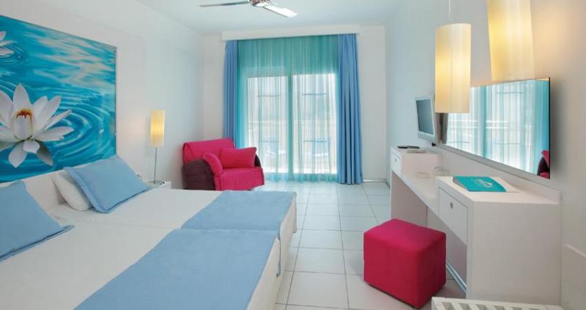 ARMONiA HOLiDAY ViLLAGE  & SPA