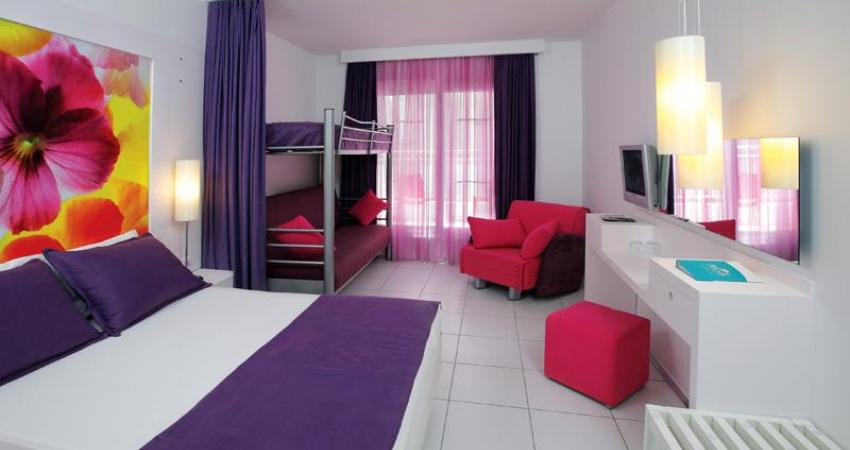 ARMONiA HOLiDAY ViLLAGE  & SPA