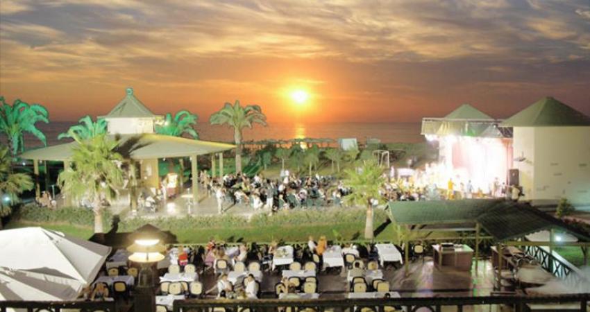 LYRA RESORT HOTEL