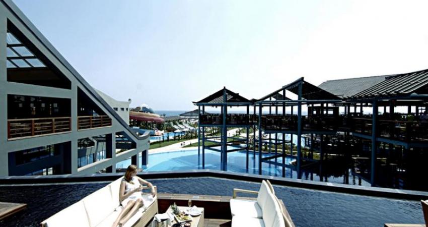 LiMAK LARA DE LUXE HOTEL & RESORT