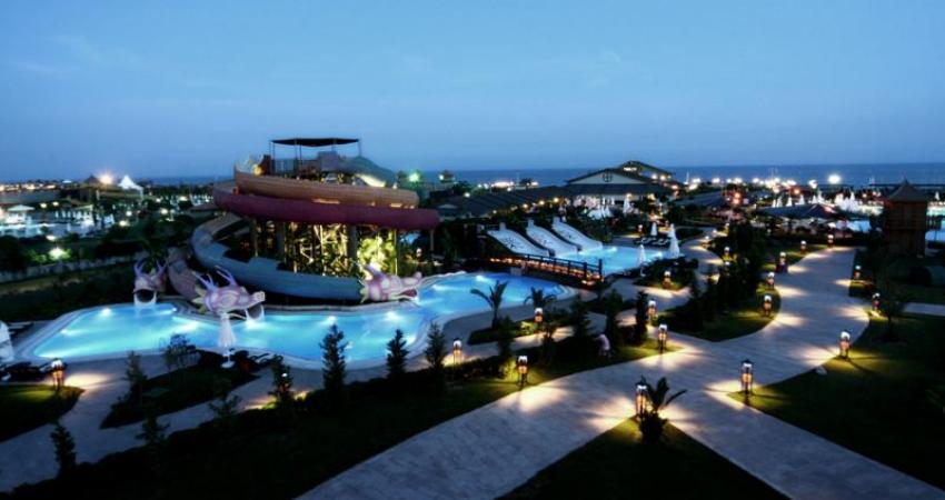 LiMAK LARA DE LUXE HOTEL & RESORT