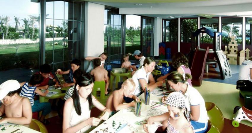 LiMAK LARA DE LUXE HOTEL & RESORT