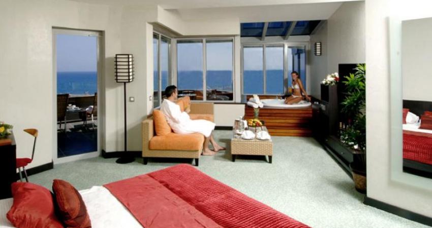 LiMAK LARA DE LUXE HOTEL & RESORT