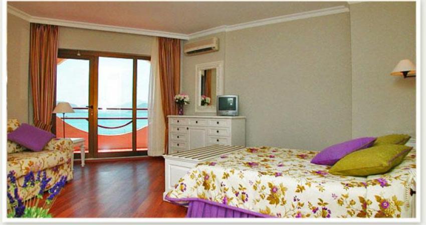 HAWAii HOTEL MARMARIS