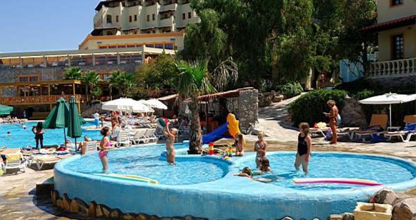 GREEN BEACH RESORT