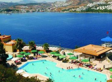 GREEN BEACH RESORT